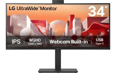 Écran pc lg 34BA85QE-B noir de 34 pouces incurvé avec webcam déployée et pied réglable.