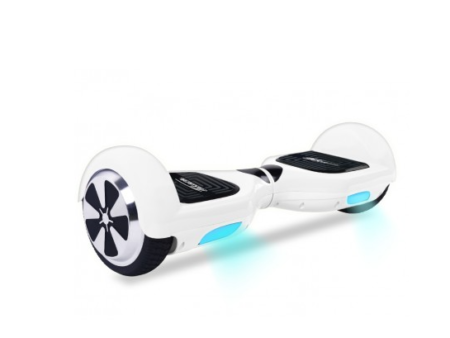Hoverboard bluetooth Takara noir avec roues LED lumineuses et haut-parleur intégré.
