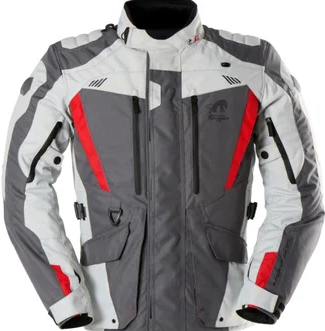 Veste furygan apalaches noire portée par un motard avec protections intégrées et membrane imperméable.