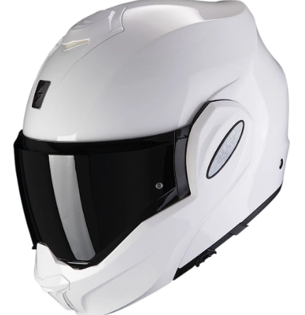 Casque modulable scorpion exo-tech noir avec écran solaire intégré et design moderne pour motard exigeant.