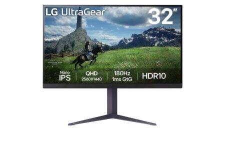 Écran gaming lg UltraGear 32GS85Q-B noir de 32 pouces avec pied réglable et image de jeu fluide