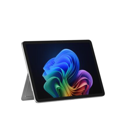 Ordinateur Microsoft Surface Pro utilisé comme une tablette pc hybride 2 en 1 avec écran tactile 12 pouces.Ordinateur Microsoft Surface Pro utilisé comme une tablette pc hybride 2 en 1 avec écran tactile 12 pouces.