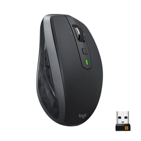 Souris compacte sans fil noire souris logitech mx anywhere 2s posée sur un bureau.