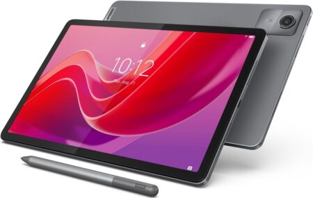 Tablette tactile Lenovo Tab M11 grise avec son stylet posée sur un bureau.
