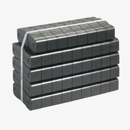 Les briquettes de lignite 25 kg Rekord sont une solution de chauffage fiable et performante pour l’hiver. Elles offrent une combustion régulière et une chaleur constante. De plus, leur format compressé facilite le stockage et l’utilisation. Ainsi, elles conviennent parfaitement aux poêles, cheminées et inserts. Maintenant, vous pouvez profiter d’un combustible pratique et économique. Ce produit est conçu pour répondre aux besoins des utilisateurs recherchant une énergie stable et durable. Il assure un confort thermique optimal tout au long de la saison froide. Avantages des briquettes de lignite 25 kg Ces briquettes de chauffage présentent plusieurs bénéfices importants pour un usage domestique efficace. Combustion longue et régulière Chaleur constante et homogène Format compressé facile à stocker Utilisation simple dans différents appareils Solution économique pour le chauffage Réduction des recharges fréquentes Ainsi, ce combustible permet de maintenir une température agréable sans effort. De plus, il optimise la consommation énergétique au quotidien. Caractéristiques techniques Ce produit est conçu pour offrir performance et praticité dans toutes les situations de chauffage. Marque : Rekord Matériau : lignite compressé Poids : 25 kg Forme : briquettes comprimées Type de combustible : chauffage solide Utilisation : poêles, cheminées, inserts Conditionnement : sac unique Combustion : longue durée et stable Grâce à sa composition en lignite, ce combustible assure une production de chaleur régulière et efficace. Pourquoi choisir ce combustible de chauffage ? Choisir ces briquettes de chauffage, c’est opter pour une solution fiable et performante durant toute la saison hivernale. Elles permettent de réduire la fréquence d’alimentation du feu tout en maintenant une chaleur constante. De plus, leur format compact facilite le rangement et la manipulation. Ainsi, elles s’adaptent parfaitement aux foyers recherchant un chauffage simple et efficace. Enfin, leur qualité de combustion en fait un choix judicieux pour optimiser le confort intérieur sans contrainte.