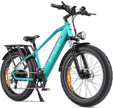 Vélo électrique ENGWE E26 tout-terrain 250W avec pneus larges 26x4.0, batterie 48V 16Ah et double suspension pour route et chemins difficiles.