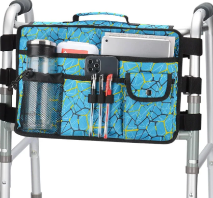Panier multifonction Supregear pour déambulateur pratique fixé sur un rollator permettant de transporter des objets personnels en toute sécurité lors des déplacements.